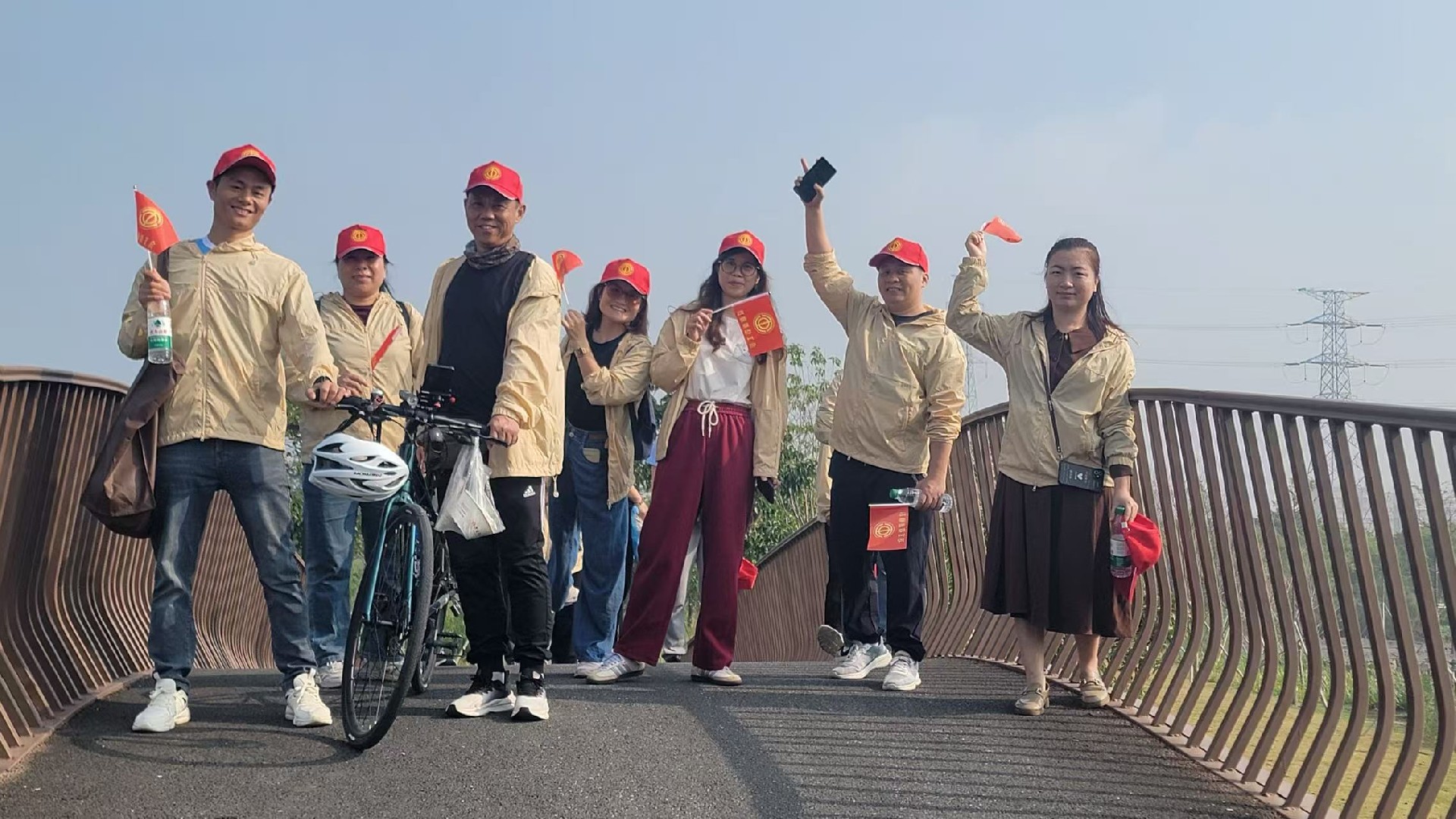 1765346475128334.jpg 微信图片_20251209112931_358_306.jpg